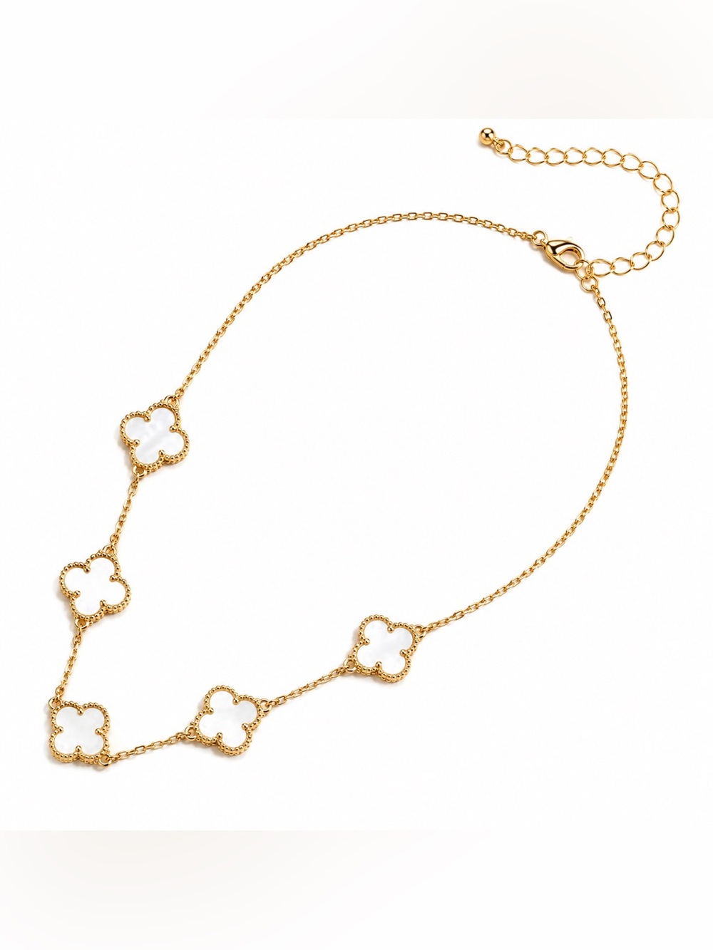 BRAND NEW WITH TAGS White Shell Clover Charm Necklace